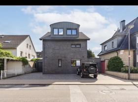 Verkaufe ein neues Haus in der Nähe von Düsseldorf