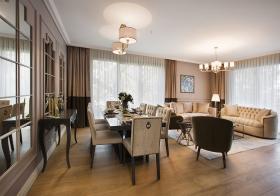 3+1-Wohnung im Obergeschoss mit schöner Aussicht in einem prestigeträchtigen Komplex zu verkaufen