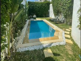 Charmante Villa mit Swimmingpool