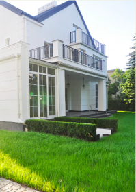 Villa zum Verkauf im Herzen von Stary Mokotów