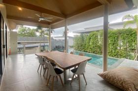 Hervorragende, neu möblierte Villa mit Pool in Bophut – 3 Suiten – einfach zu mieten