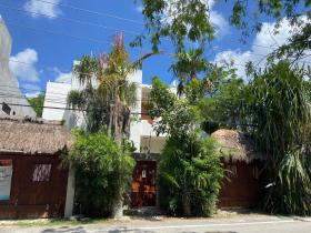 Komplett möbliertes und dekoriertes Haus