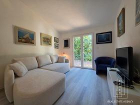 Haus mit Meerblick und Pool – Langzeitmiete