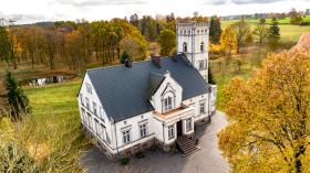The Historic Manor House
