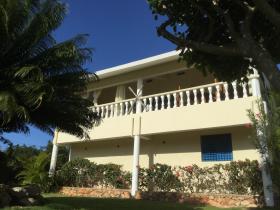 Villa mit Meerblick in El Castillo