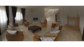 Luxusvilla mit 3 Schlafzimmern auf Zypern