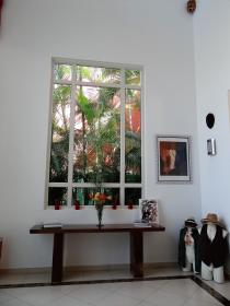 Schönes modernes Haus 5 Minuten vom schönen Sandstrand entfernt