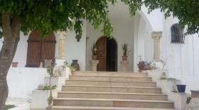 Schöne Villa zum Verkauf befindet sich 10 Minuten von Port El Kantaoui