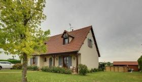 Haus in einwandfreiem Zustand zu verkaufen