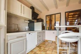 Haus in einwandfreiem Zustand zu verkaufen