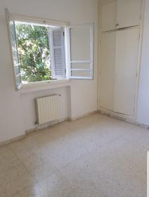 Schönes tunesisches Duplexhaus mit großem Garten in La Marsa