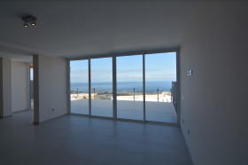 Neue moderne Luxusvilla in Fañabe
